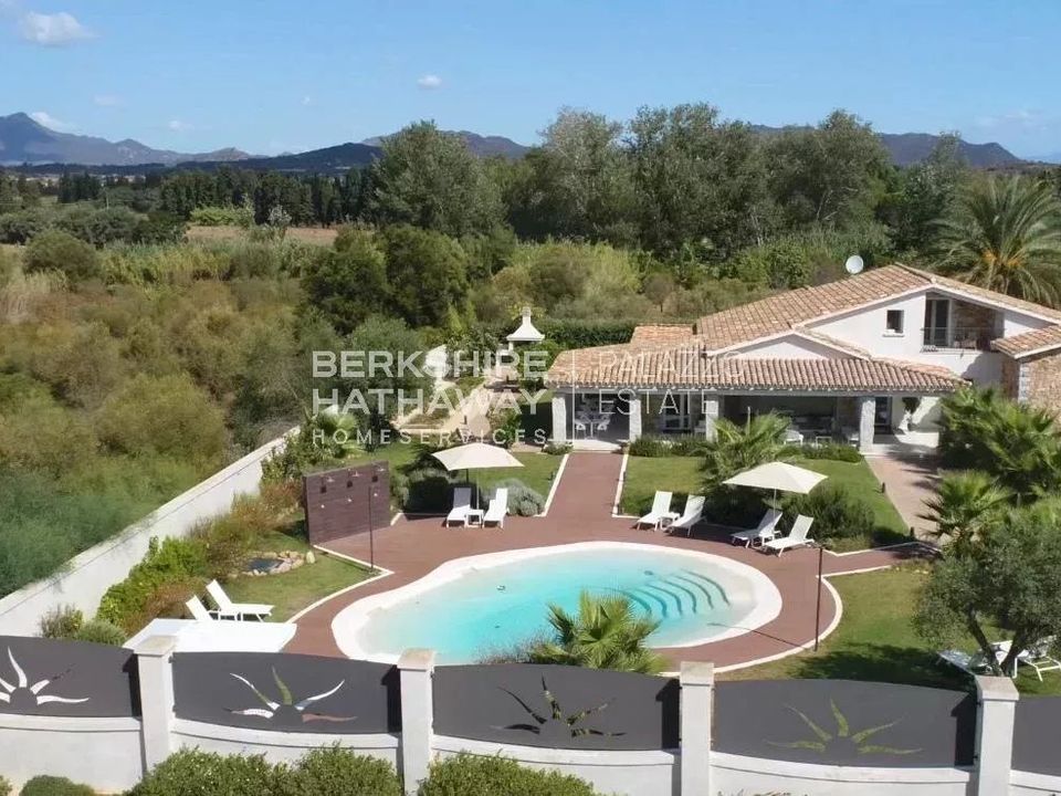 Villa i Pula, Cagliari - bilde 1