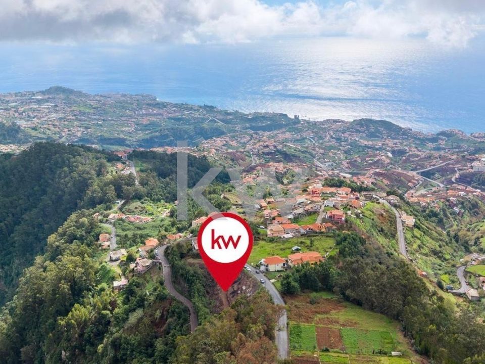 Helårsgrund i Camara de Lobos, Madeira - foto 4