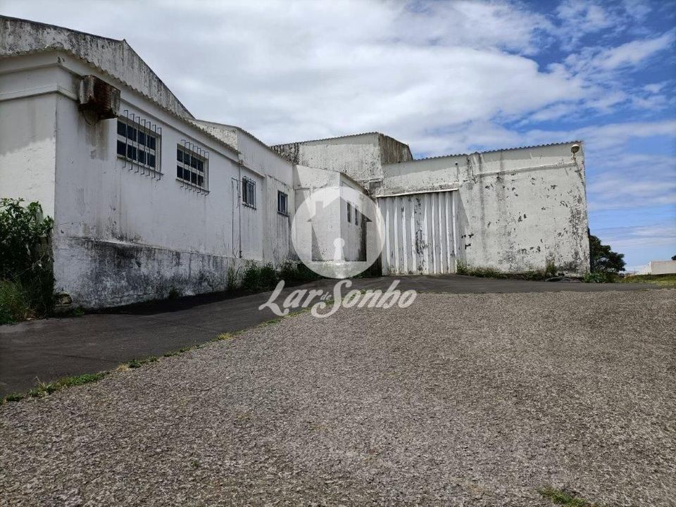 Erhvervsejendom i Vila da Praia da Vitoria, Terceira - foto 2