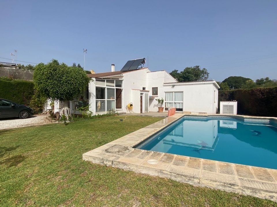 Villa i Estepona, Malaga - foto 1