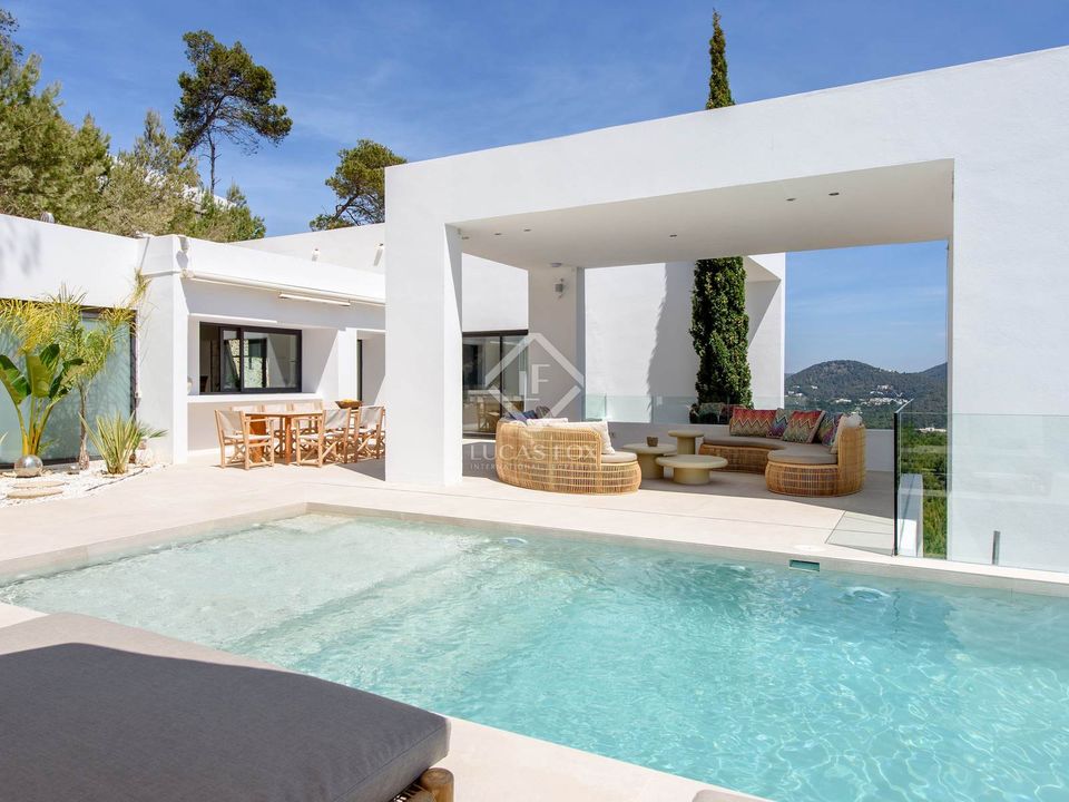 Villa i Santa Eulalia Del Rio, Ibiza - foto 2