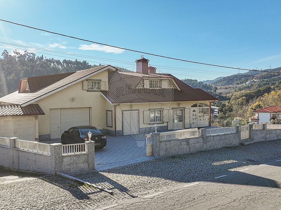 Villa i Celorico de Basto, Braga - bilde 1
