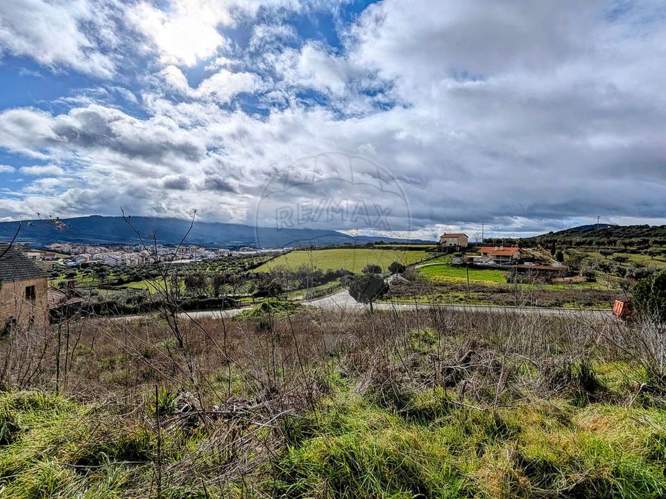 Helårsgrund i Macedo de Cavaleiros, Braganca - foto 2
