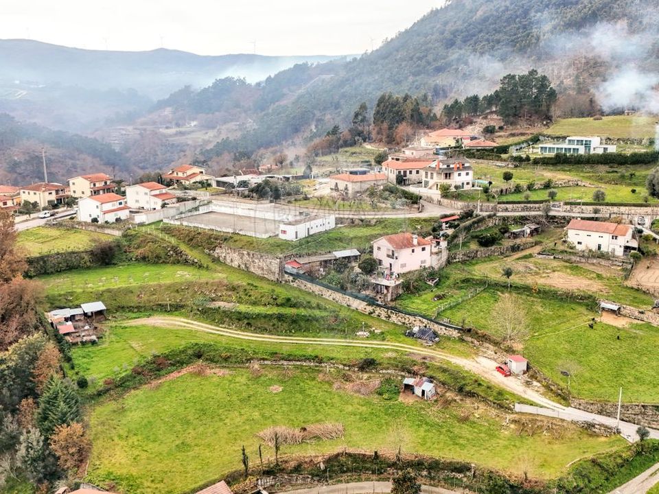 Helårsgrund i Cabeceiras de Basto, Braga - foto 2