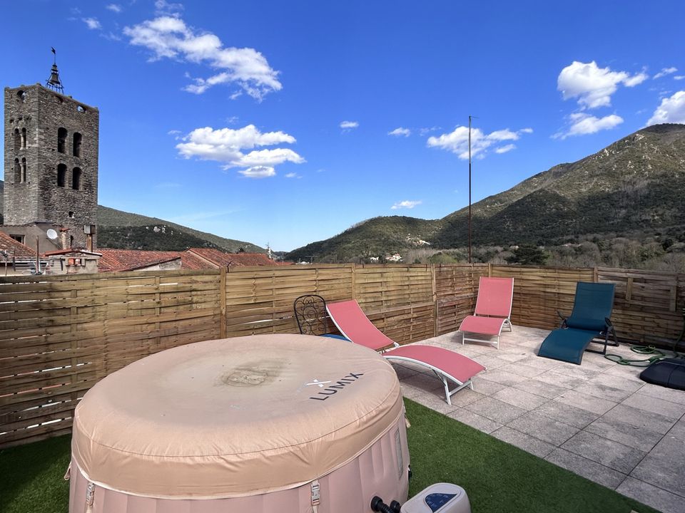 Villa i Arles-sur-Tech, Pyrenees-Orientales - foto 1