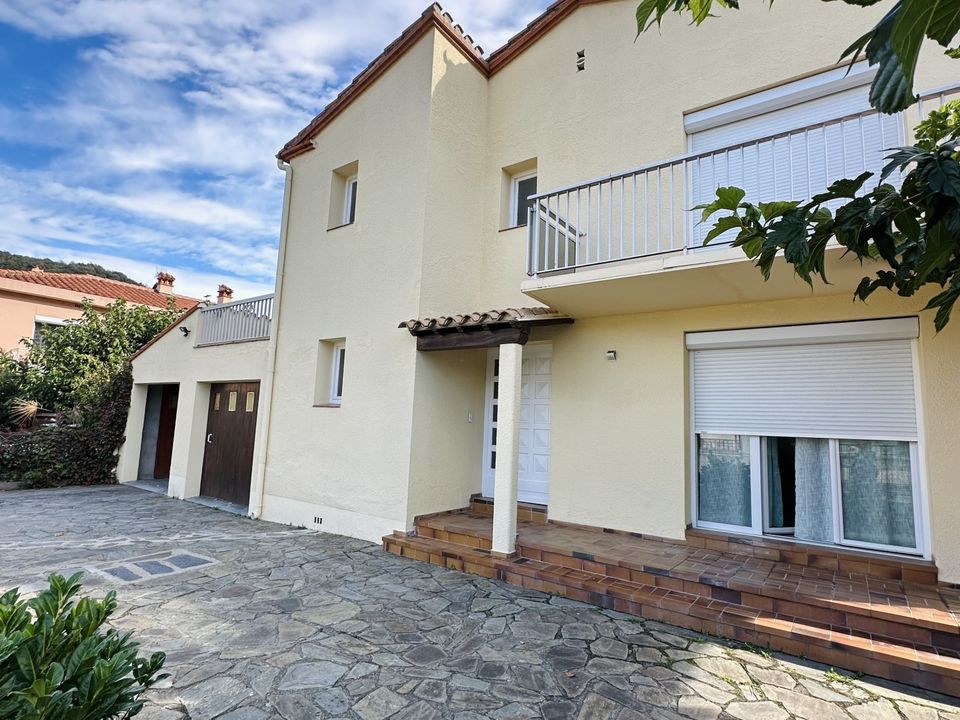 Villa i Arles-sur-Tech, Pyrenees-Orientales - foto 1