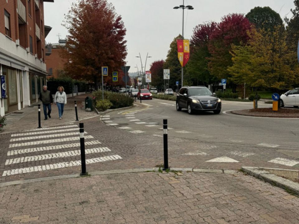 Erhvervsejendom i Alba, Cuneo - foto 4