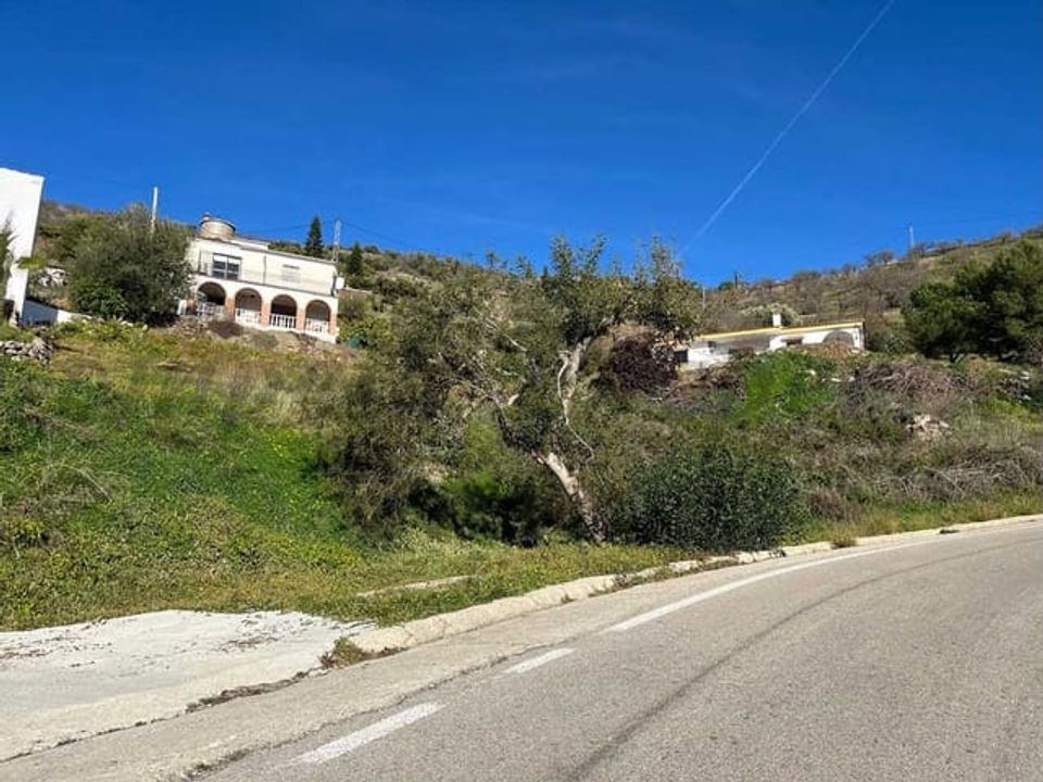 Helårsgrund i Daimalos Vados, Malaga - foto 1