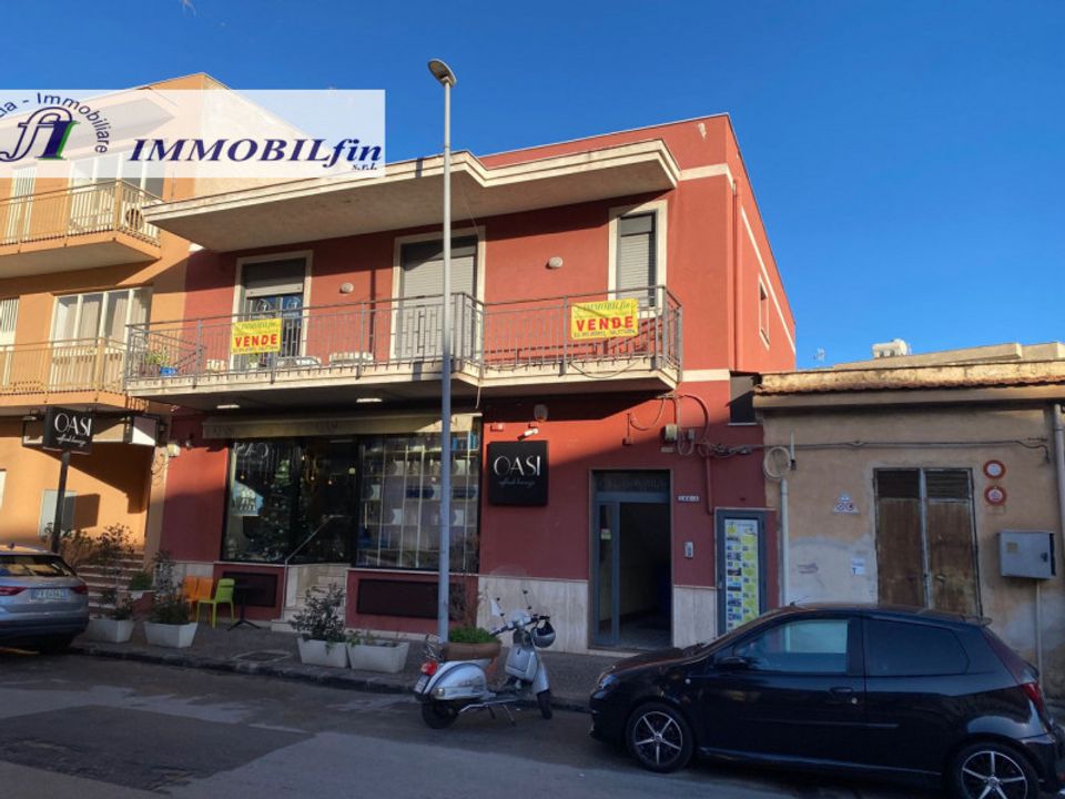 Erhvervsejendom i Villabate, Palermo - foto 4