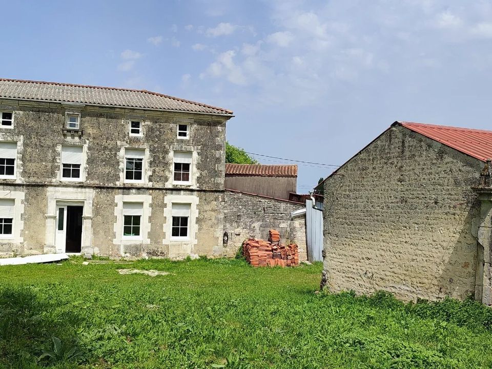 Dorpshuis in Val-d'Auge, Charente - foto 1