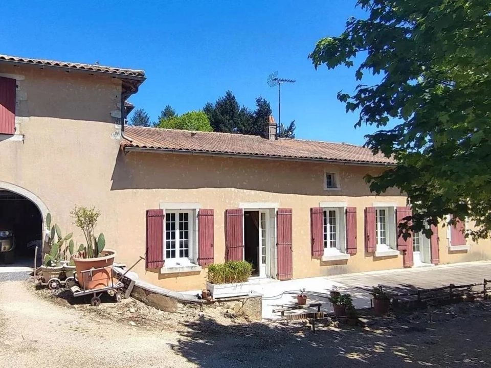 Villa i Vieux-Ruffec, Charente - foto 1