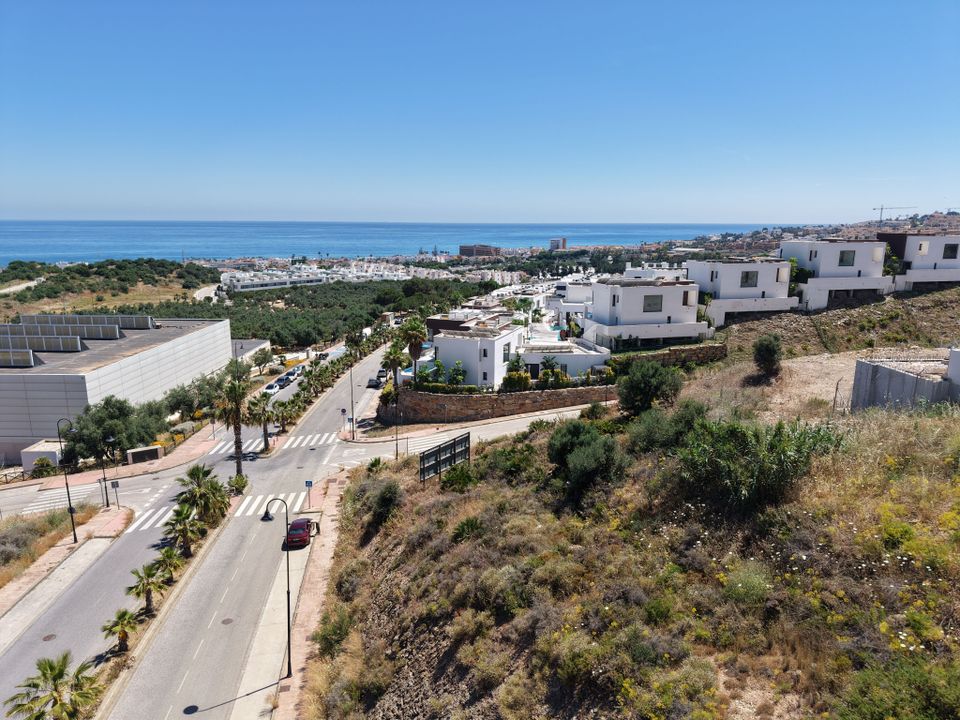 Helårsgrund i Mijas Costa, Malaga - foto 1