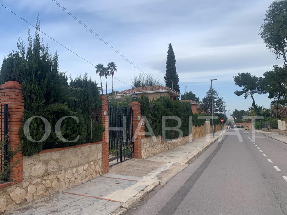 Helårsgrund i L'Eliana, Valencia - foto 3