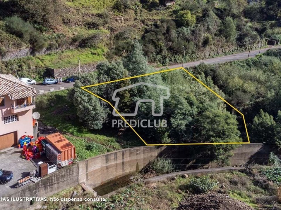 Helårsgrund i Santa Cruz, Madeira - foto 2