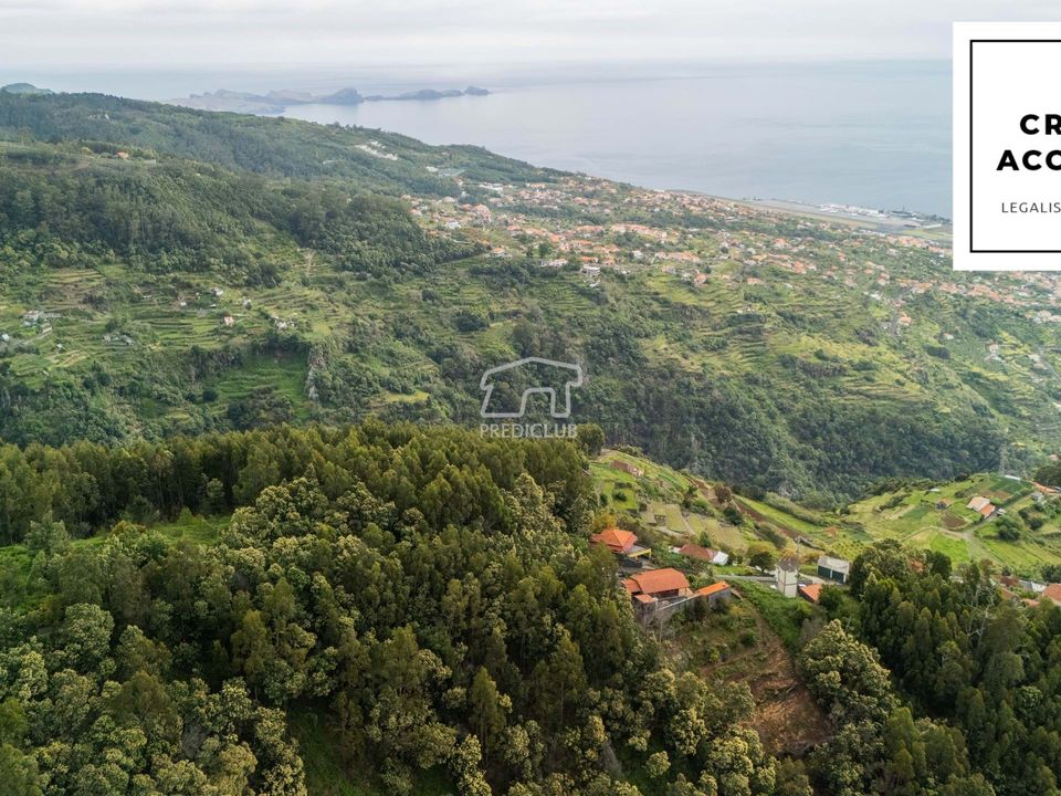 Helårsgrund i Santa Cruz, Madeira - foto 1