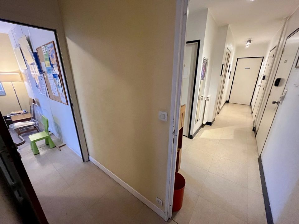 L'establiment comercial a Dourdan, Essonne - foto 4