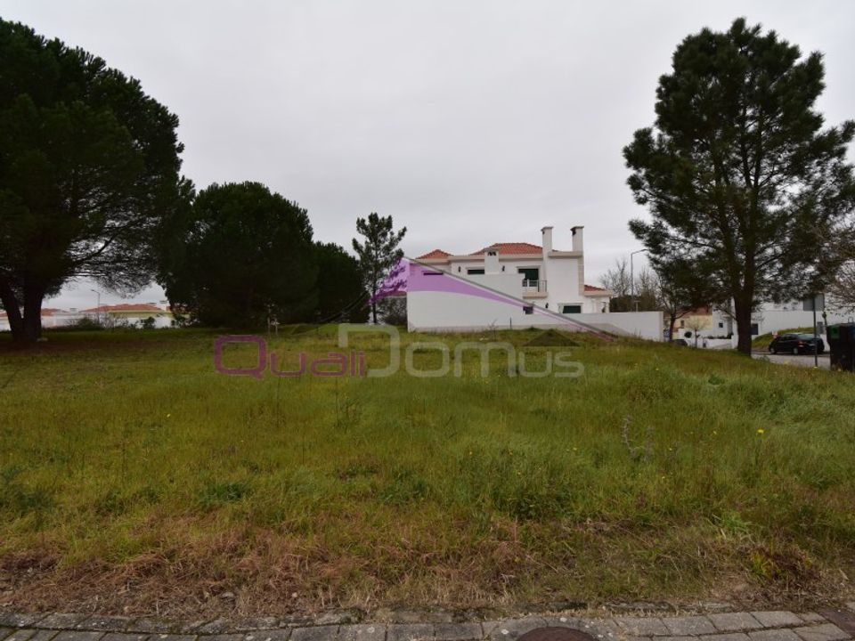 Helårsgrund i Entroncamento, Santarem - foto 1