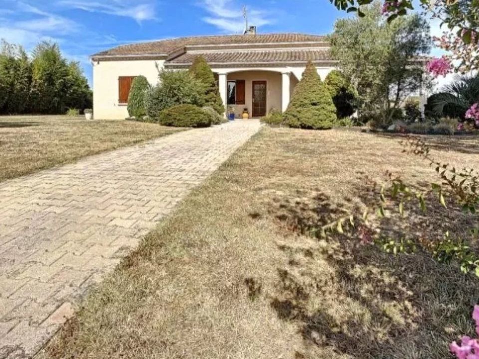 Villa i Miramont-de-Guyenne, Lot-et-Garonne - foto 1