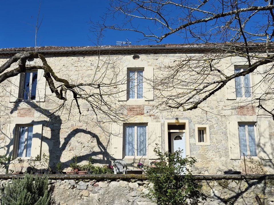 Villa i La Sauvetat-de-Savères, Lot-et-Garonne - foto 1