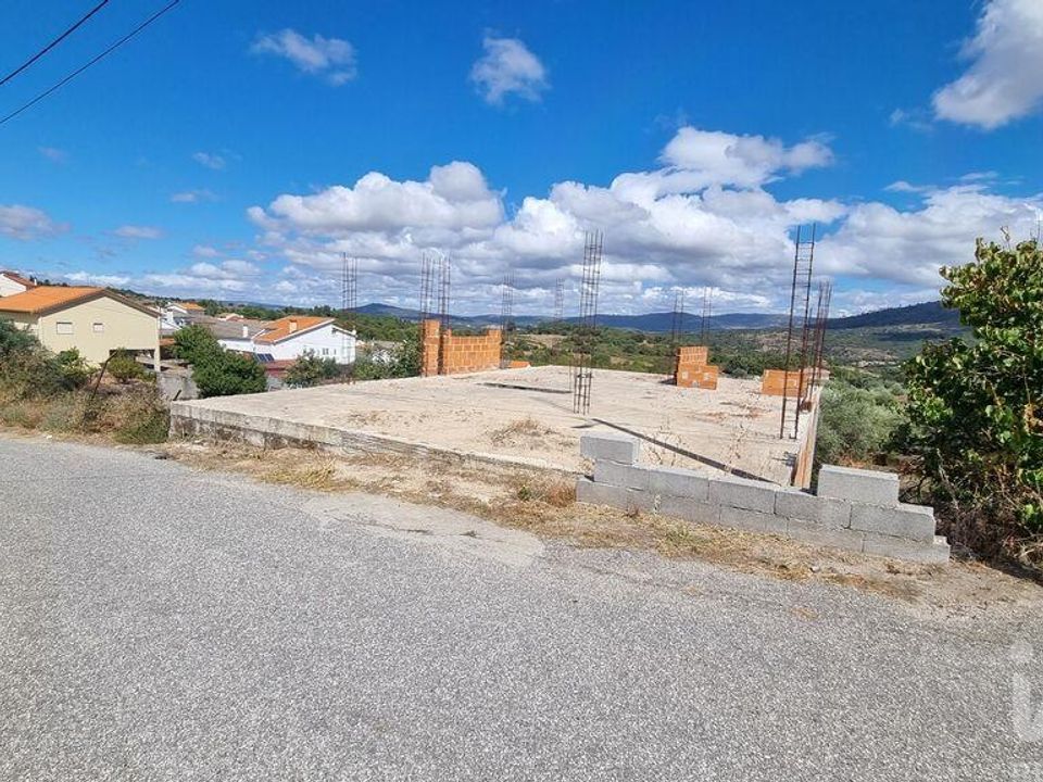 Helårsgrund i Celorico da Beira, Guarda - foto 4