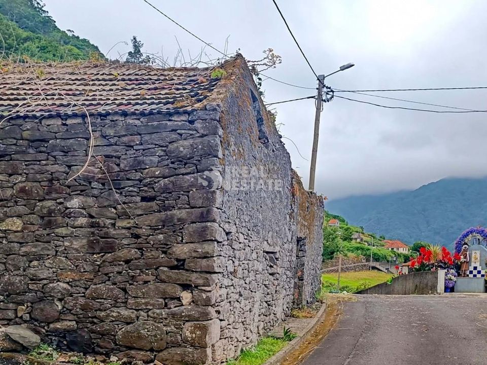 Ruin i Porto Moniz, Madeira - bilde 1
