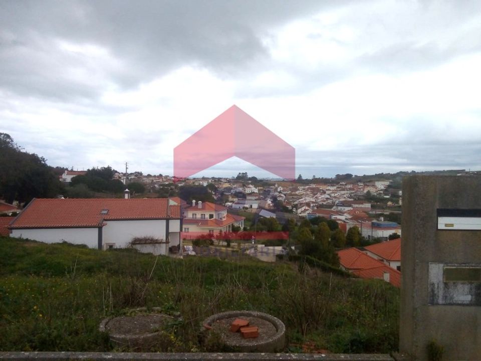Helårsgrund i Lourinha, Lisbon - foto 1