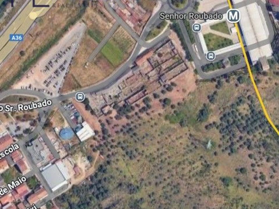 Helårsgrund i Odivelas, Lisbon - foto 1