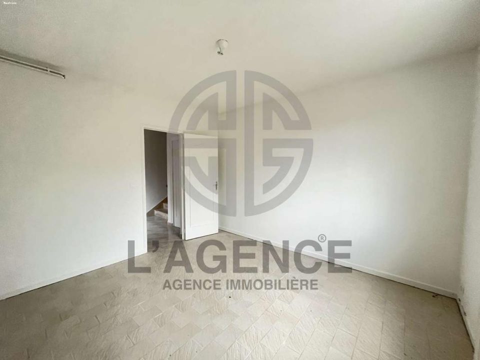 Bungalow i Coubron, Seine-Saint-Denis - foto 5