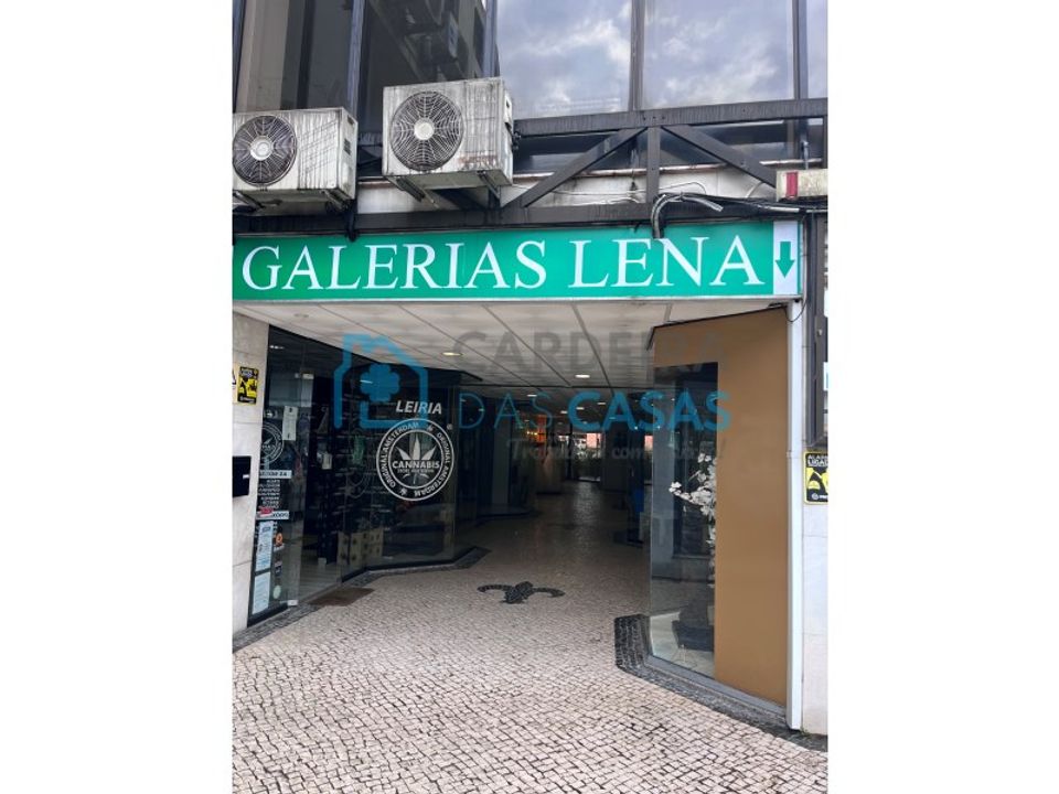 Erhvervsejendom i Leiria, Leiria - foto 5