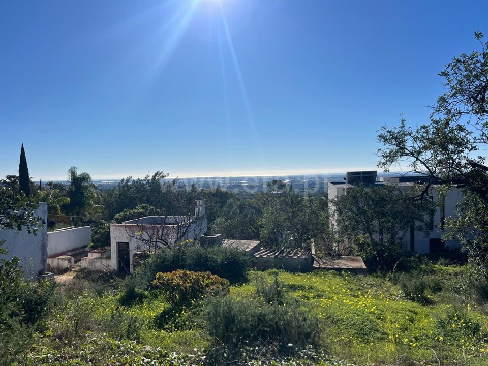 Helårsgrund i Faro, Faro - foto 1