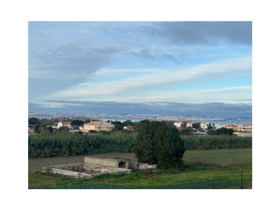 Helårsgrund i Alcochete, Setubal - foto 1