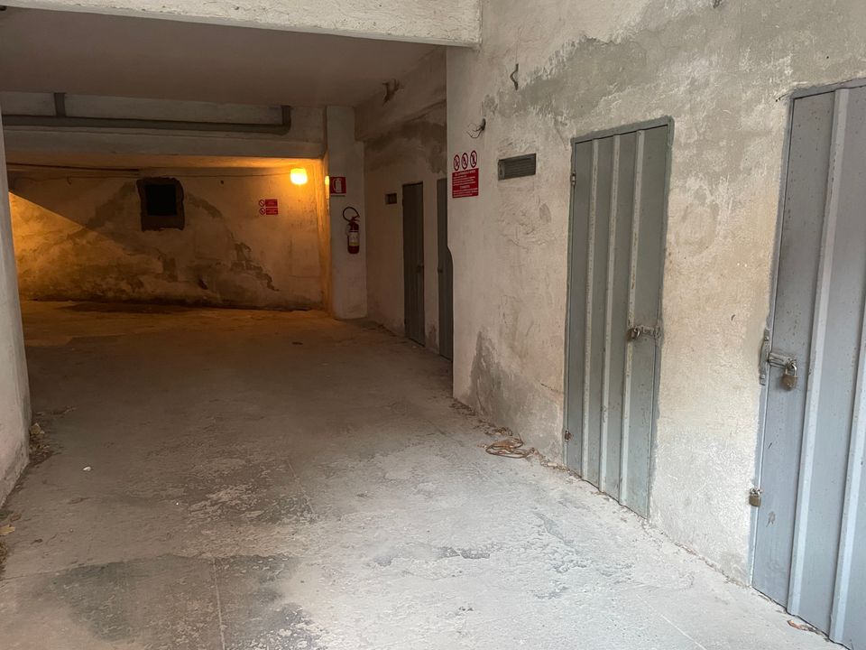 Erhvervsejendom i Genoa, Genoa - foto 2