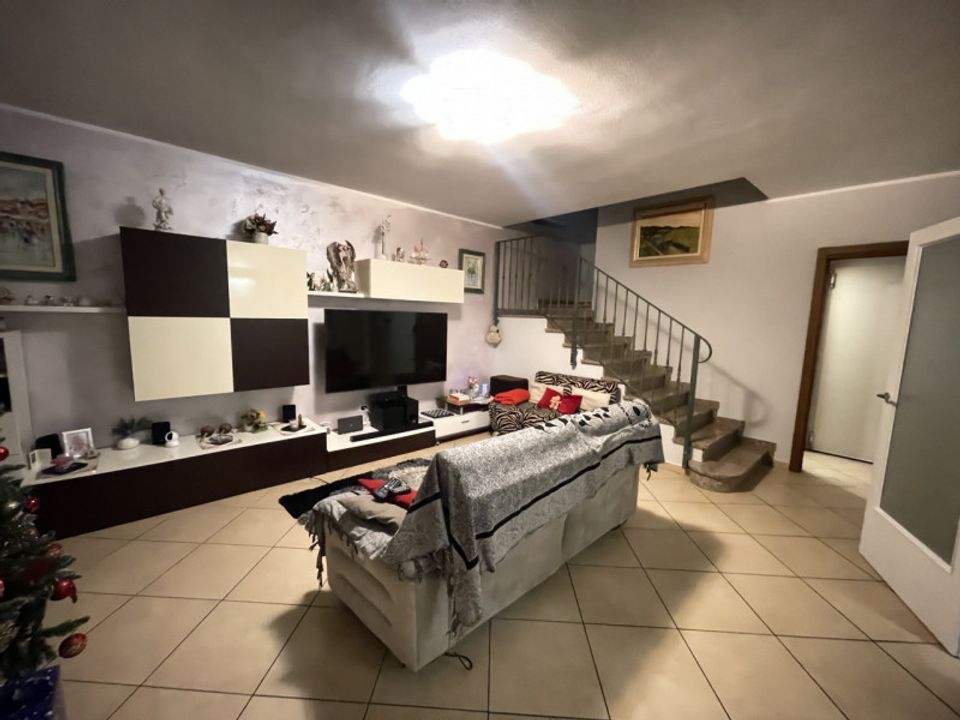 Villa i Suzzara, Mantua - foto 3