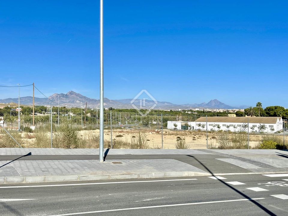 Helårsgrund i Alicante, Alicante - foto 3