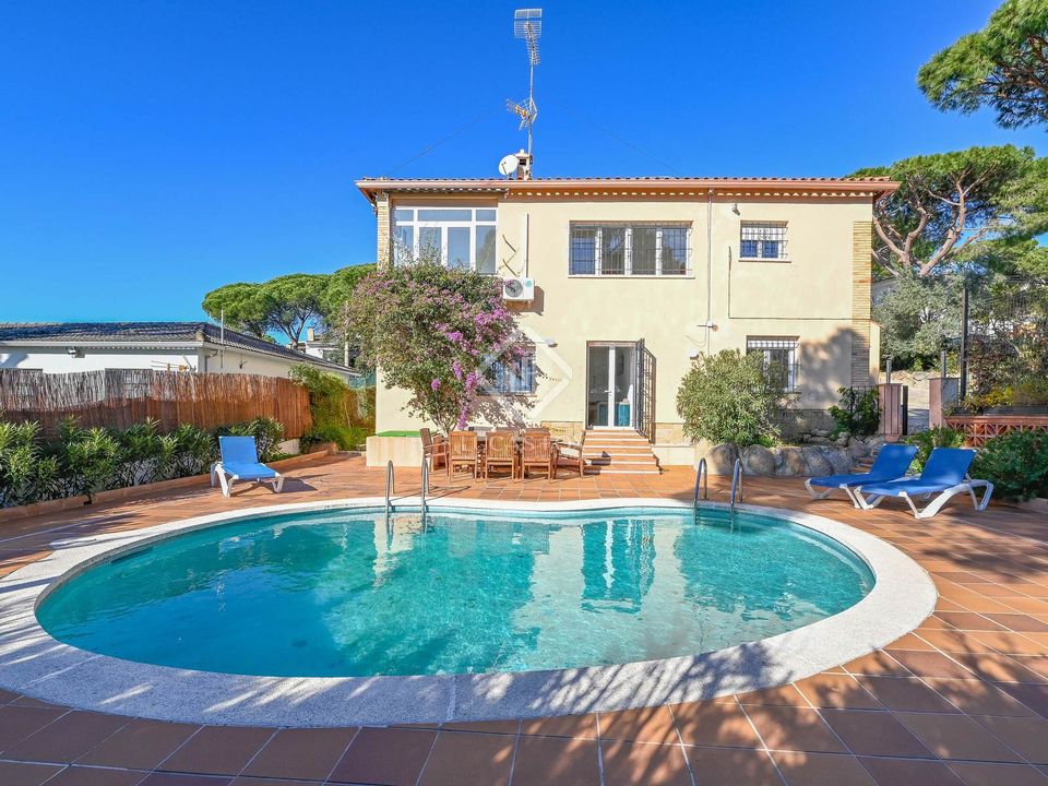 Villa i Santa Cristina, Gerona - foto 1