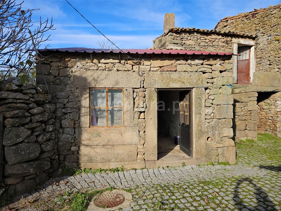 Landsbyhus i Figueira de Castelo Rodrigo, Guarda - foto 1