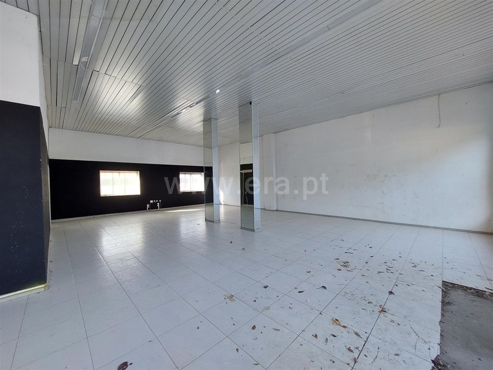 Commercial property in Guarda, Guarda - photo 2