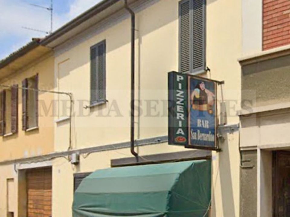 Erhvervsejendom i Sannazzaro de Burgondi, Pavia - foto 2