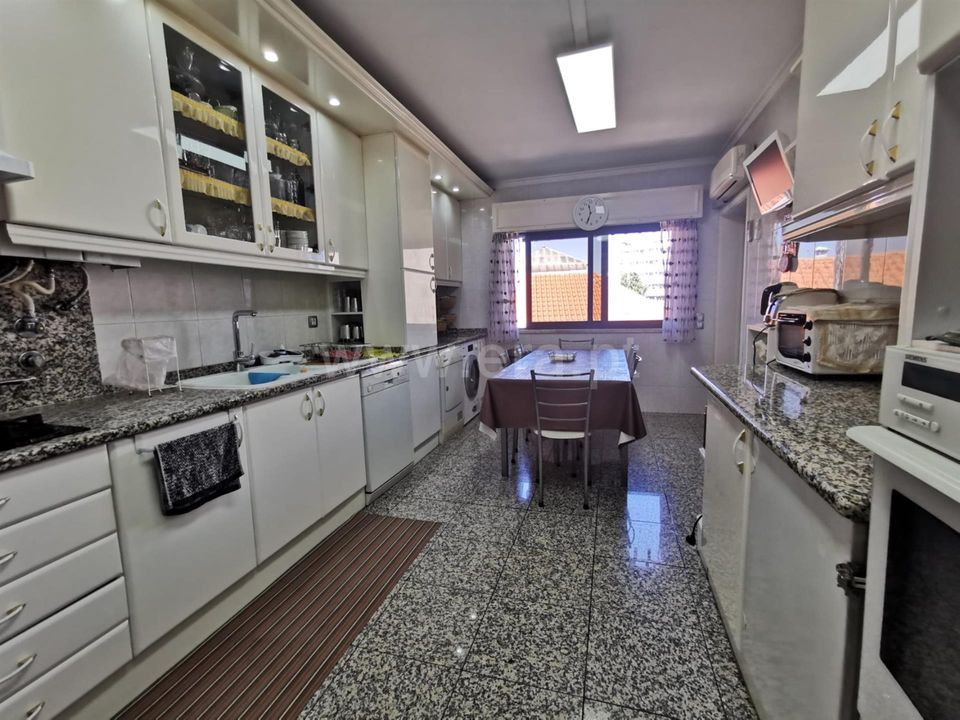 Lejlighed i Amadora, Lisbon - foto 1