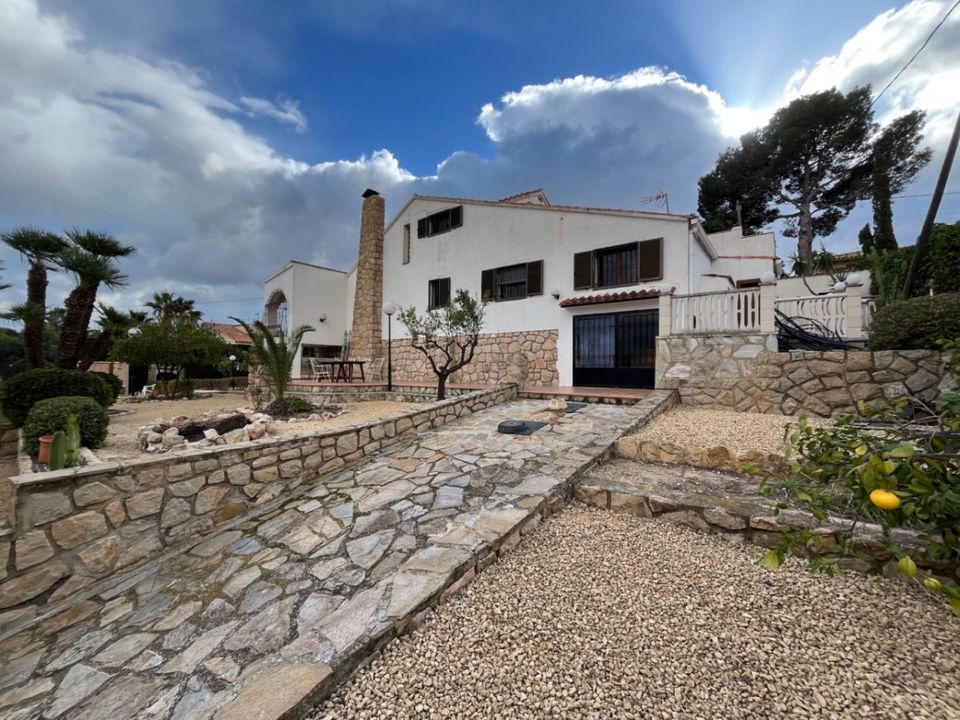 Villa i Alfaz del Pi, Alicante - foto 1