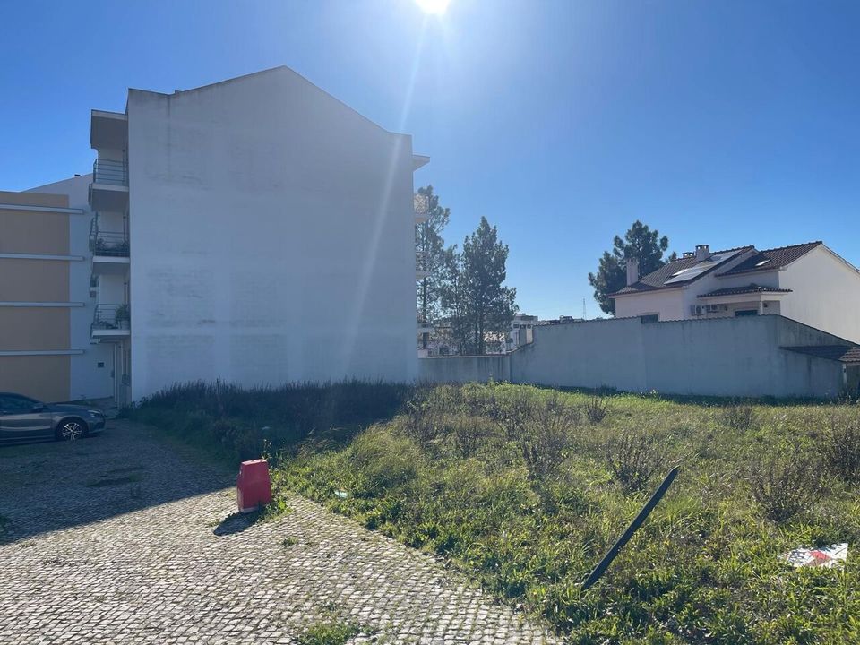 Helårsgrund i Entroncamento, Santarem - foto 2