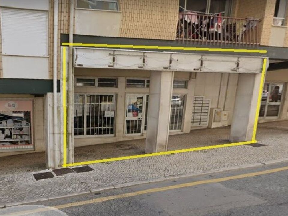 Erhvervsejendom i Leiria, Leiria - foto 1