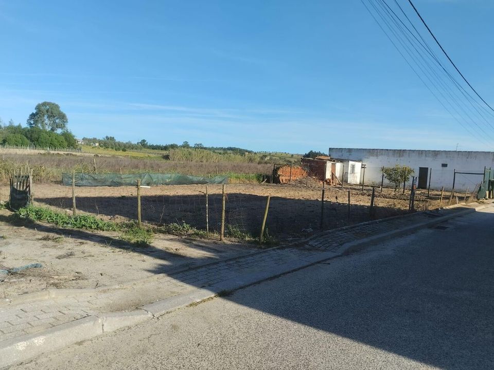 Helårsgrund i Alpiarca, Santarem - foto 1