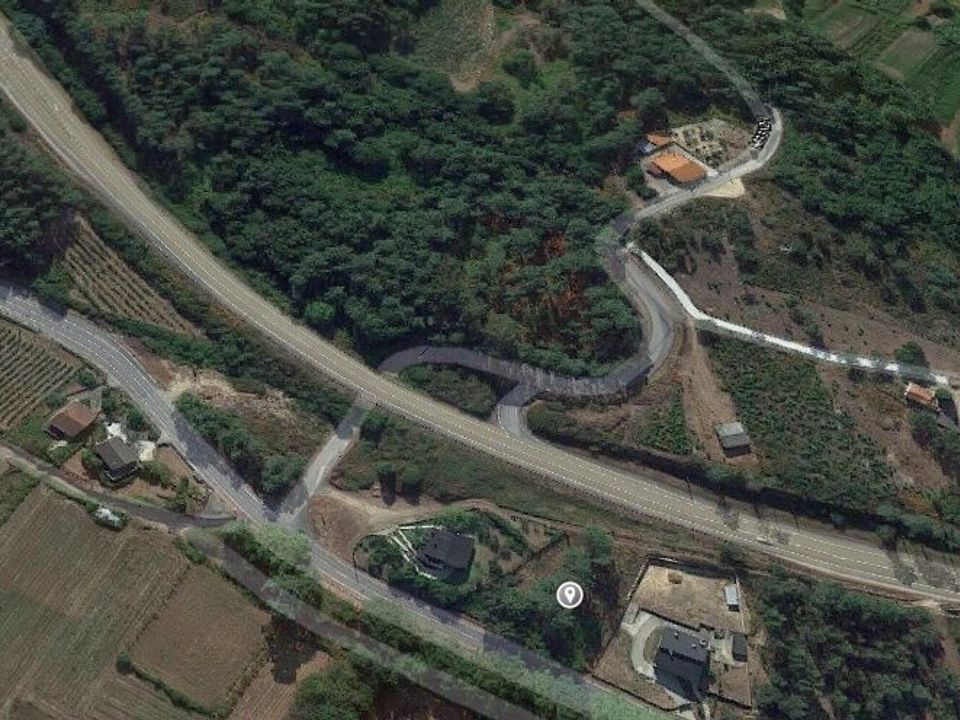 Helårsgrund i Bela, Viana do Castelo - foto 1