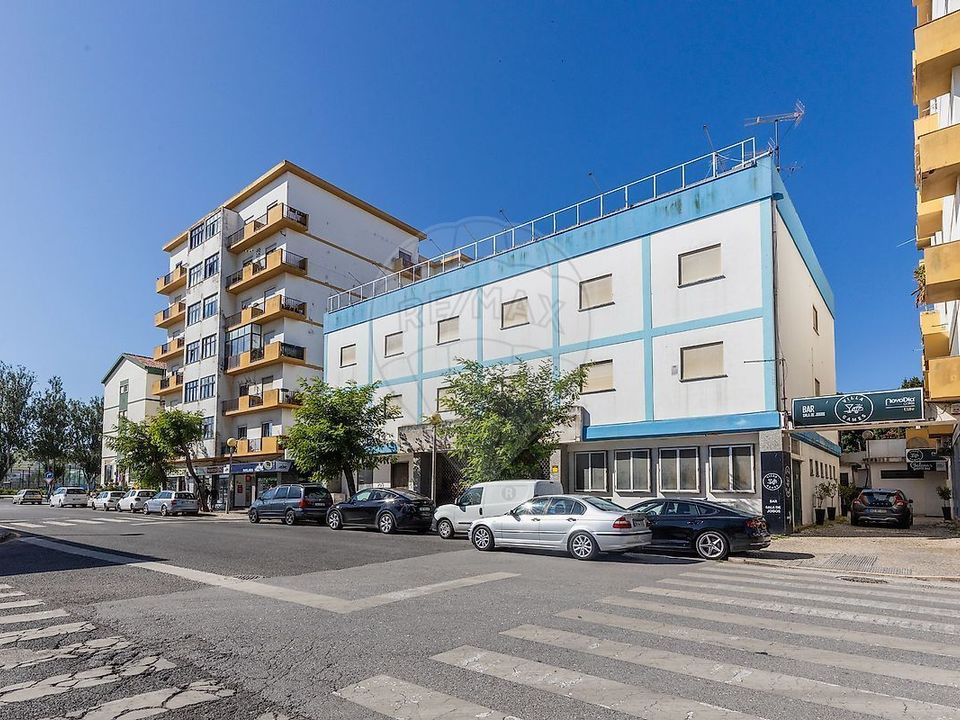 Erhvervsejendom i Lourinha, Lisbon - foto 1