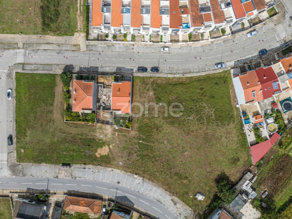 Grond in Lousada, Porto - foto 1
