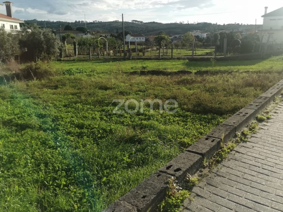 Helårsgrund i Recarei, Porto - foto 3