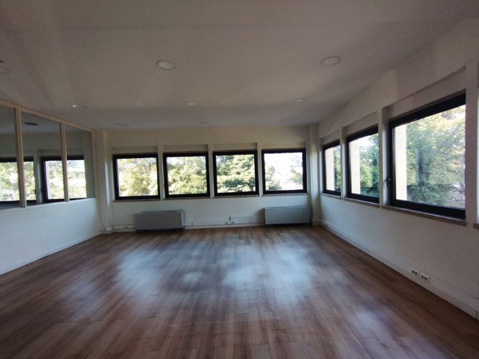 Erhvervsejendom i Barcarena, Lisbon - foto 3