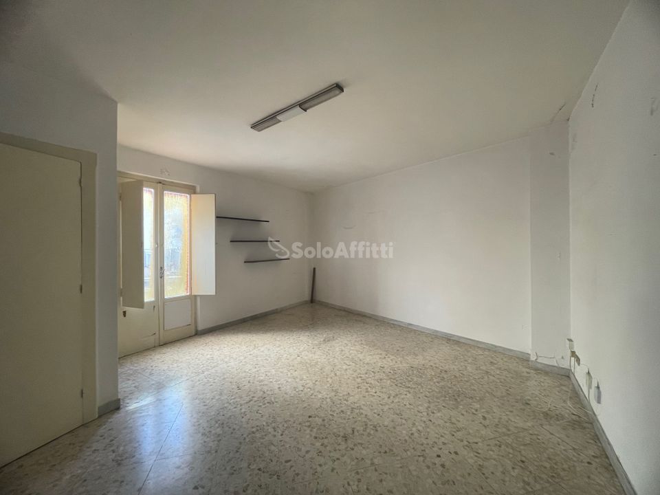 Erhvervsejendom i Bari, Bari - foto 4