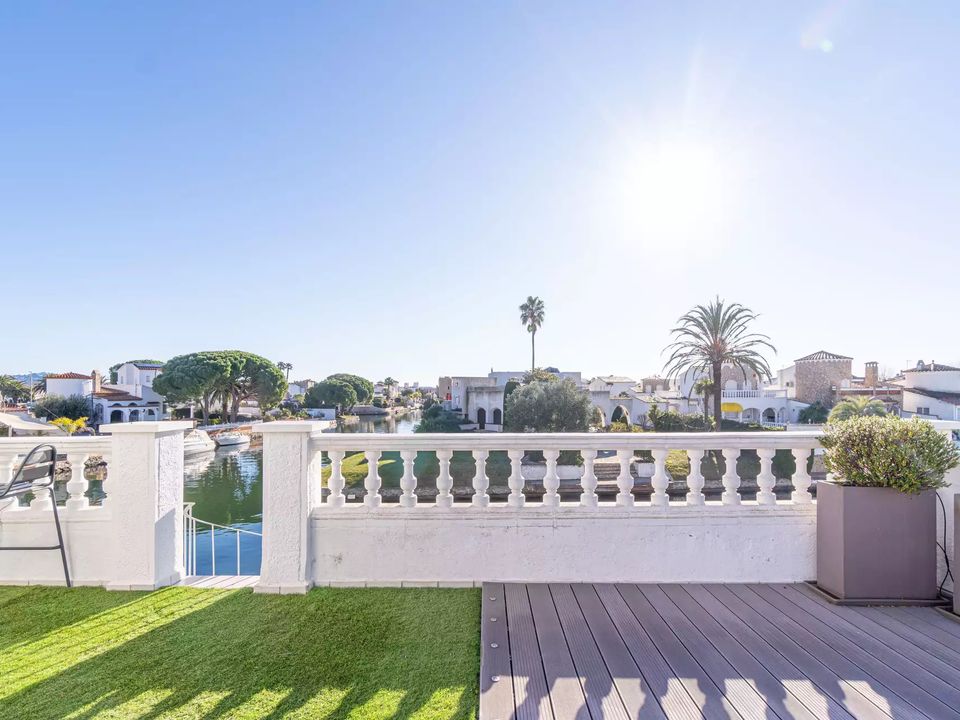 Villa i Empuriabrava, Gerona - foto 3